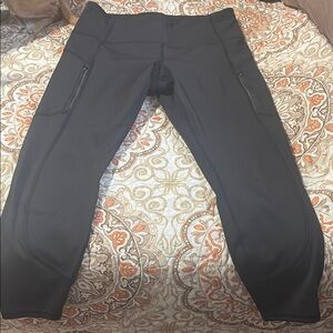 Athleta Black Rainier 7/8 Leggings